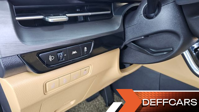 Kia CARNIVAL 9-Seater Noblesse купить на сайте DeffCars