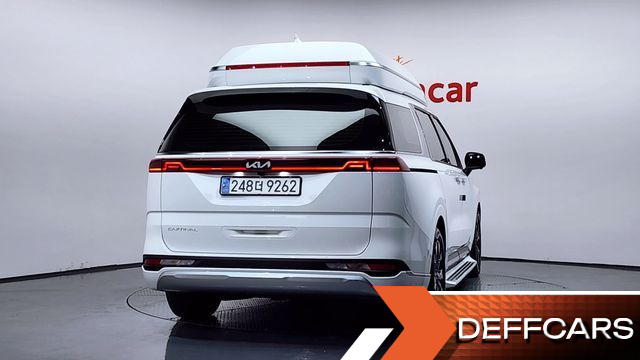 Kia CARNIVAL 9-Seater Hi-Limousine Signature купить на сайте DeffCars
