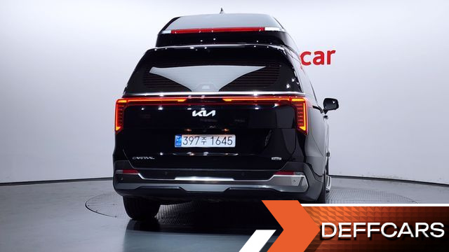Kia CARNIVAL HEV 4-Seater Hi Limousine Signature купить на сайте DeffCars