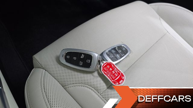 Hyundai GRANDEUR 2.5 Le Blanc купить на сайте DeffCars