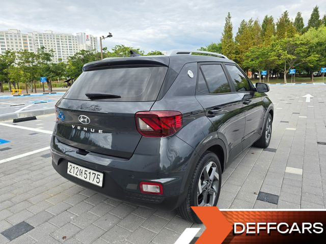 Hyundai VENUE 1.6 Flux купить на сайте DeffCars
