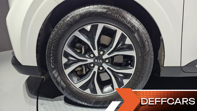 Kia CARNIVAL 9-Seater Signature купить на сайте DeffCars