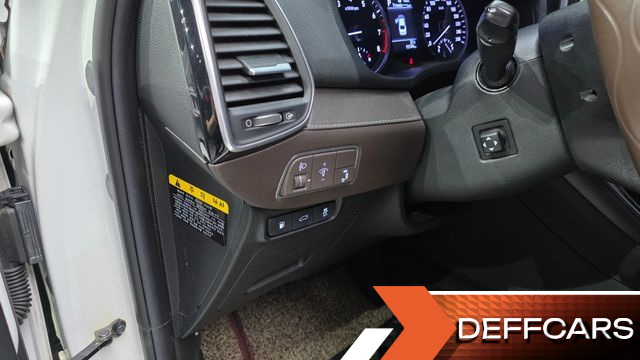 Hyundai GRANDEUR 2.4 Premium Special купить на сайте DeffCars
