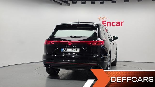 Volkswagen TOUAREG 3.0 TDI Prestige купить на сайте DeffCars