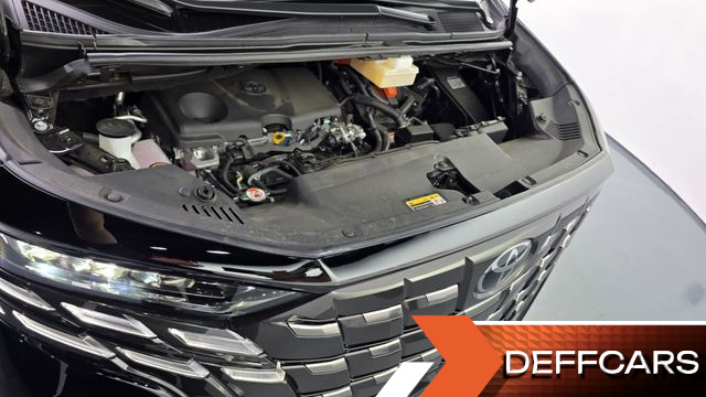Toyota ALPHARD 2.5 HEV Executive AWD купить на сайте DeffCars
