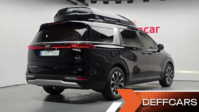 Kia CARNIVAL 9-Seater Prestige купить на сайте DeffCars