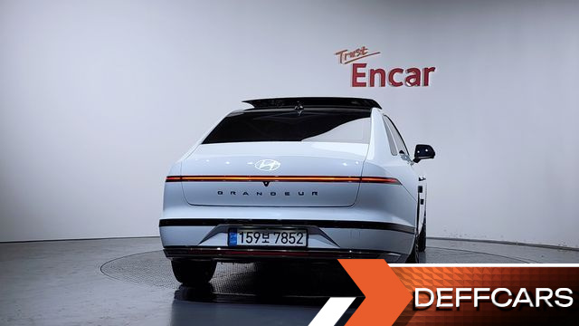 Hyundai GRANDEUR Calligraphy купить на сайте DeffCars