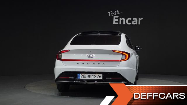 Hyundai SONATA 2.0 Premium Plus купить на сайте DeffCars