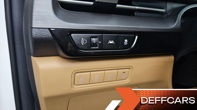 Kia CARNIVAL Diesel 9-Seater Noblesse купить на сайте DeffCars