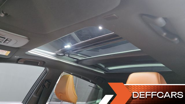 Toyota CAMRY 2.5 XLE Premium Hybrid купить на сайте DeffCars