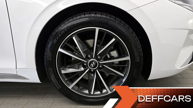 Hyundai GRANDEUR 2.5 Le Blanc купить на сайте DeffCars
