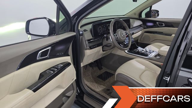 Kia CARNIVAL 9-Seater Signature купить на сайте DeffCars