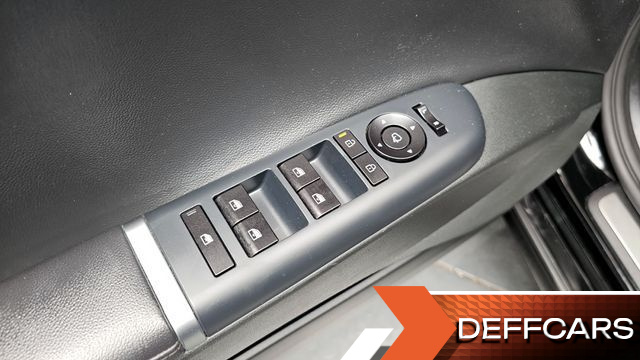 Hyundai GRANDEUR 2,5 Gasoline 2WD Premium купить на сайте DeffCars