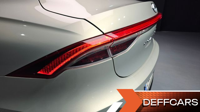 Hyundai GRANDEUR 3.3 Calligraphy купить на сайте DeffCars
