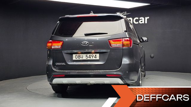Kia CARNIVAL 9-Seater Noblesse Special купить на сайте DeffCars