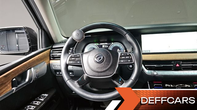 Kia MOHAVE Diesel 3.0 4WD 6-Seater Masters купить на сайте DeffCars