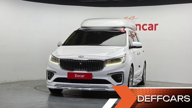 Kia CARNIVAL 9-Seater Hi-Limousine Prestige купить на сайте DeffCars