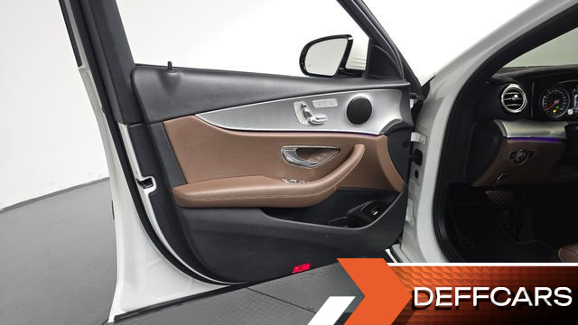 Mercedes E-CLASS E300 Avantgarde купить на сайте DeffCars