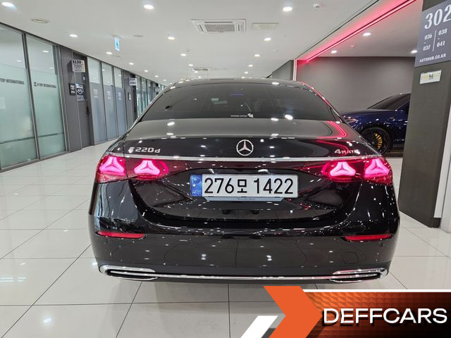 Mercedes E-CLASS E220d 4MATIC Exclusive купить на сайте DeffCars