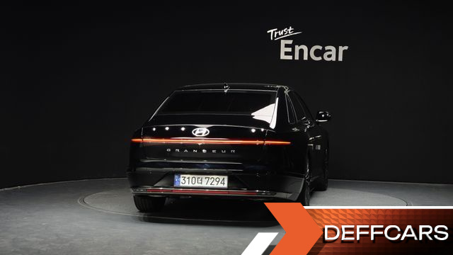 Hyundai GRANDEUR 3,5 Gasoline 4WD Calligraphy купить на сайте DeffCars