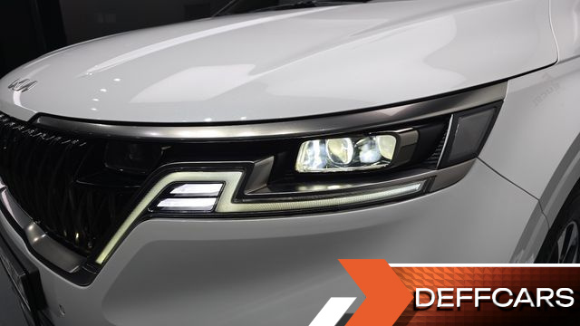Kia CARNIVAL 9-Seater Signature купить на сайте DeffCars