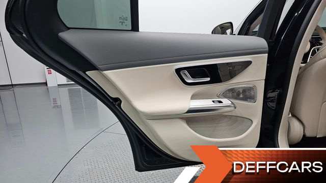 Mercedes E-CLASS E300 4MATIC Exclusive купить на сайте DeffCars
