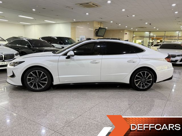 Hyundai SONATA 2.0 LPG(Disabled Person) Inspiration купить на сайте DeffCars