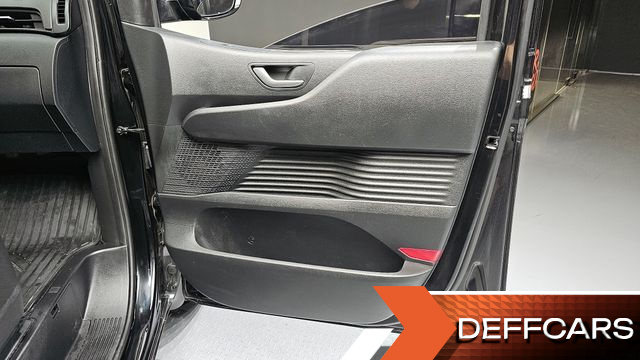Hyundai STARIA Cargo 5-Seater Modern купить на сайте DeffCars