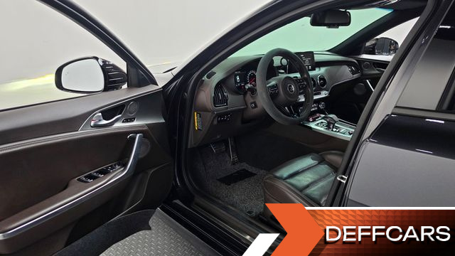 Kia STINGER 2.0 Turbo AWD Platinum купить на сайте DeffCars