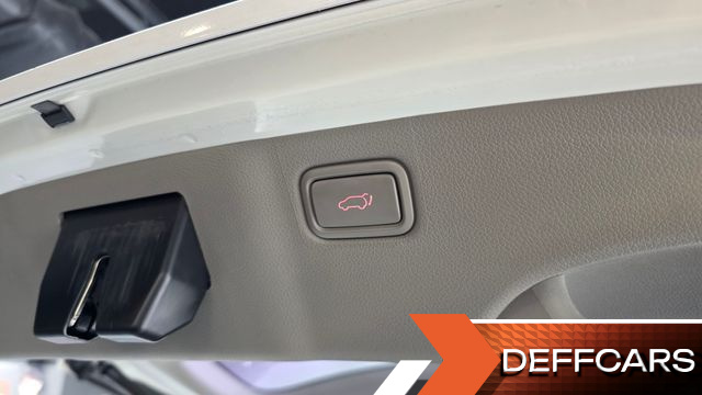 Kia CARNIVAL 7-seater Limousine President купить на сайте DeffCars