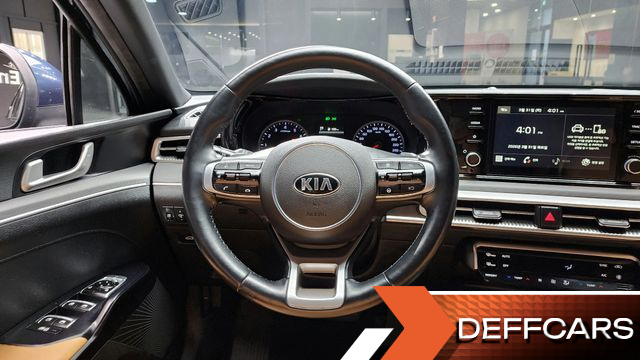 Kia K5 2.0 Prestige купить на сайте DeffCars
