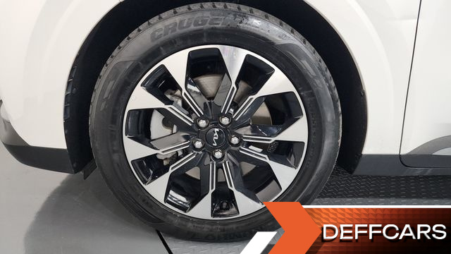 Kia CARNIVAL 9-Seater Prestige купить на сайте DeffCars