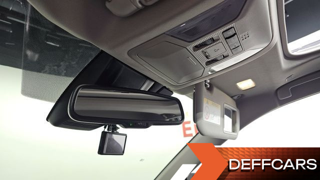 Toyota RAV4 2,5 4WD Hybrid LTD купить на сайте DeffCars