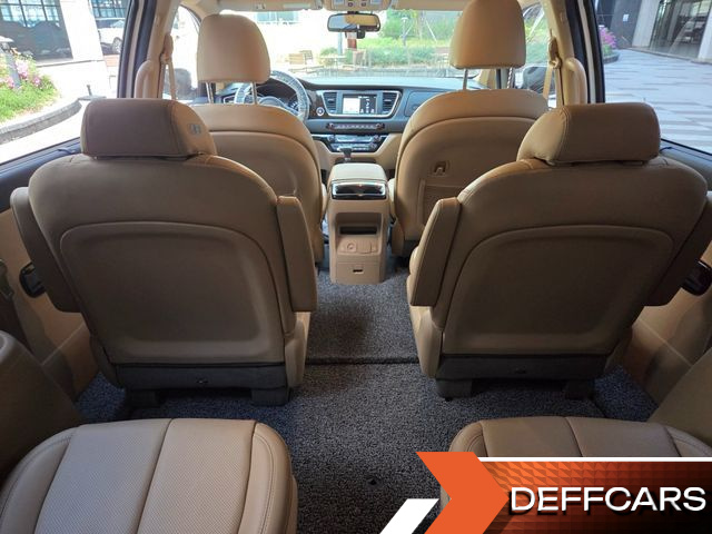 Kia CARNIVAL 9-Seater Noblesse купить на сайте DeffCars
