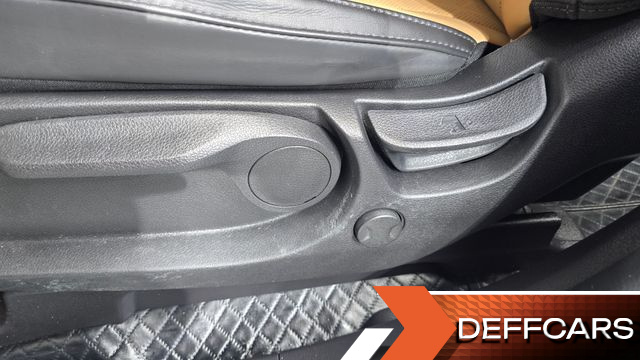 Kia CARNIVAL 11-Seater Prestige купить на сайте DeffCars