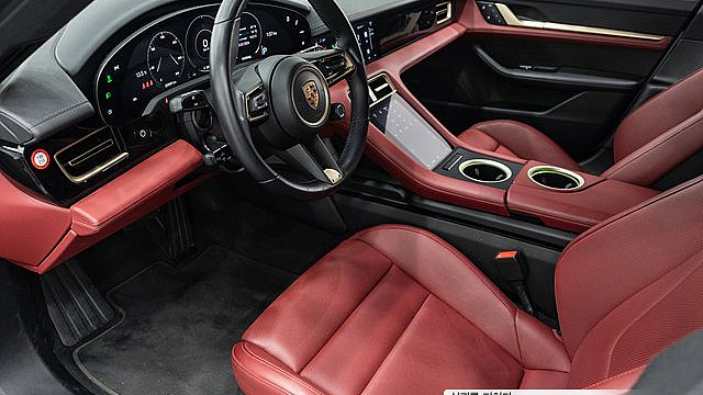 Porsche TAYCAN 4 Cross Turismo купить на сайте DeffCars