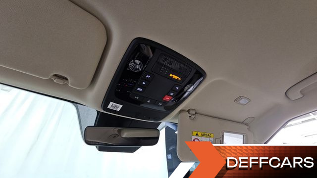 Kia CARNIVAL Gasoline 4-Seater Hi-Limousine Signature купить на сайте DeffCars