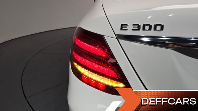 Mercedes E-CLASS E300 Avantgarde купить на сайте DeffCars