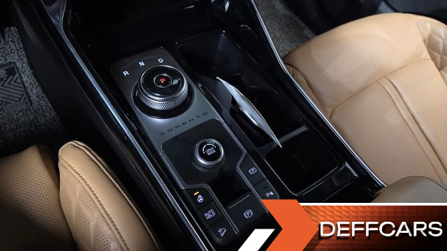 Kia SORENTO HEV 1.6 2WD Noblesse купить на сайте DeffCars