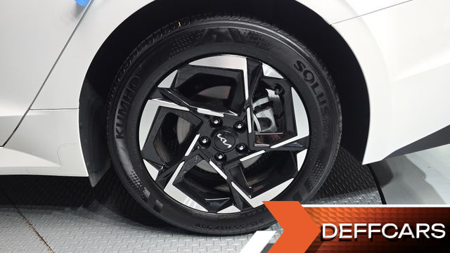 Kia K5 2.0 Noblesse купить на сайте DeffCars