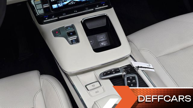 Hyundai GRANDEUR 2.5 Le Blanc купить на сайте DeffCars