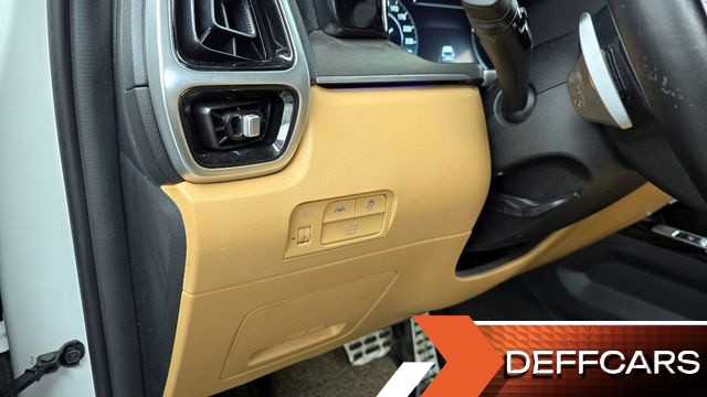 Kia SORENTO Diesel 2.2 2WD Signature купить на сайте DeffCars