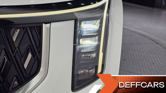 Kia CARNIVAL 9-Seater Noblesse купить на сайте DeffCars