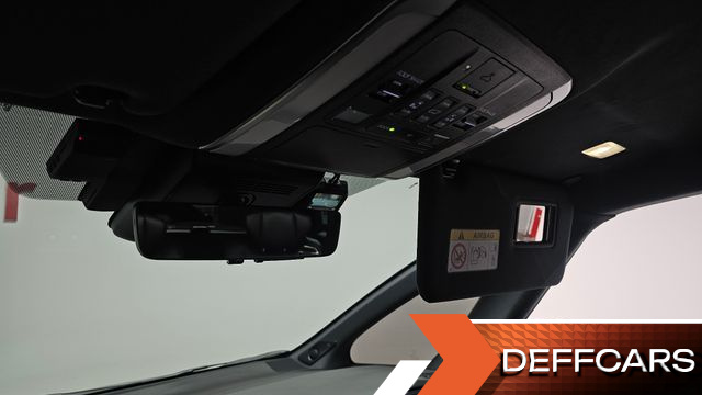 Toyota ALPHARD 2.5 HEV Executive AWD купить на сайте DeffCars