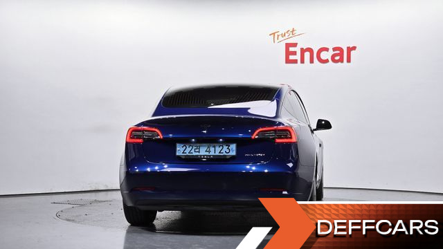 Tesla MODEL 3 Long Range AWD купить на сайте DeffCars