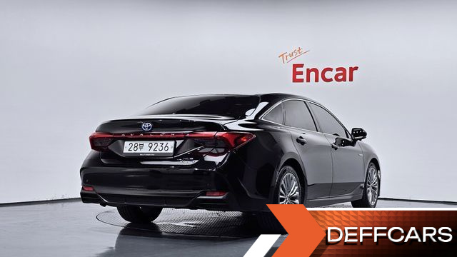 Toyota AVALON 2.5 Hybrid купить на сайте DeffCars
