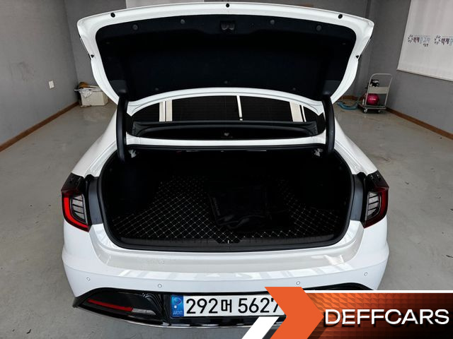 Hyundai SONATA 2.0 Premium Plus купить на сайте DeffCars
