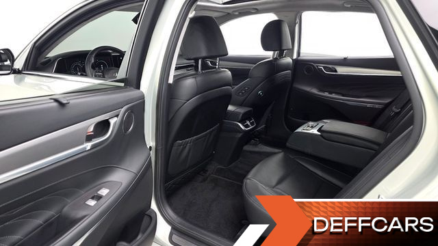 Hyundai GRANDEUR Calligraphy купить на сайте DeffCars