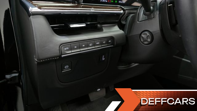 Cadillac ESCALADE 6.2 ESV ESV Premium Luxury Platinum купить на сайте DeffCars