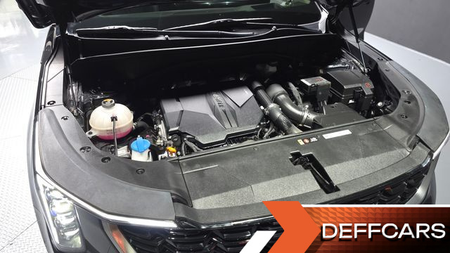Kia SORENTO Gasoline 2.5T 2WD Signature купить на сайте DeffCars